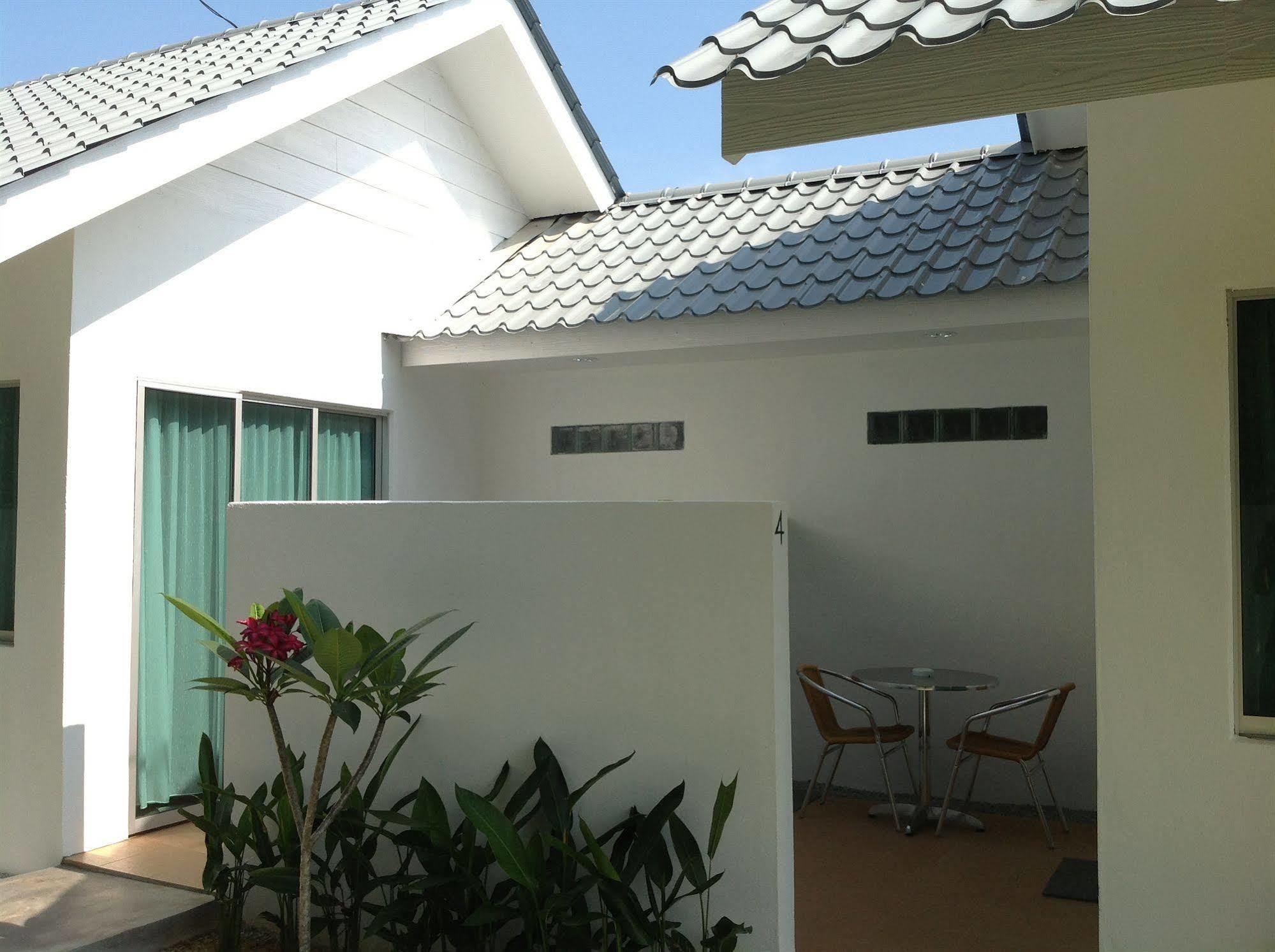 The Fint Hus Villa Langkawi Exterior photo